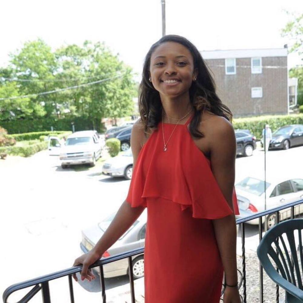 Meet your Posher, Amana